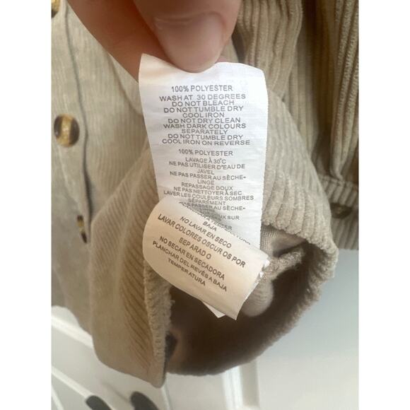 Nasty Gal Beige Corduroy Collar Button Up Oversized Shacket with Front Pocket - Picture 8 of 9